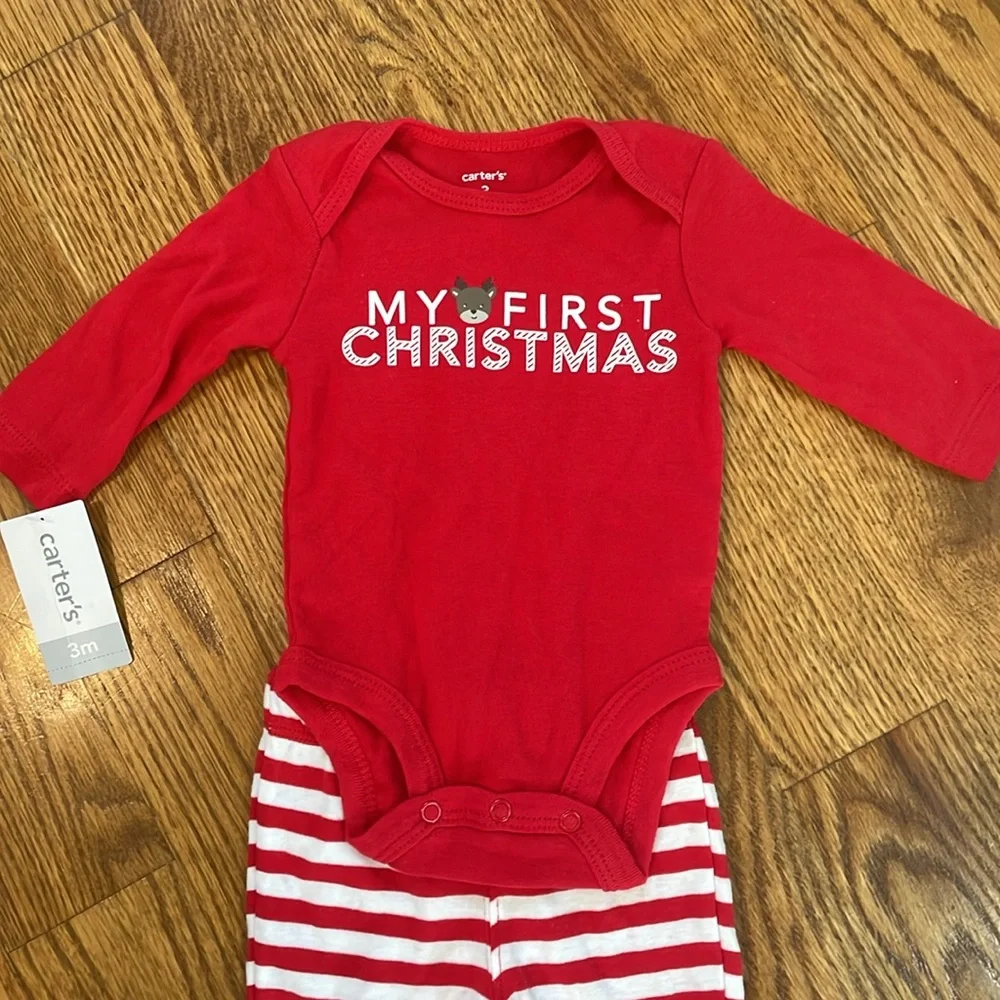 Carter’s My First Christmas Matching Set. Includes Shirt/Pants. Size 3 Months.